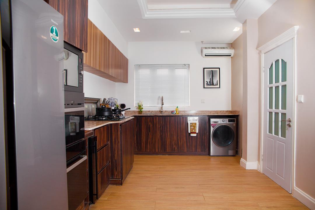 Three Bedroom Suite interior 6